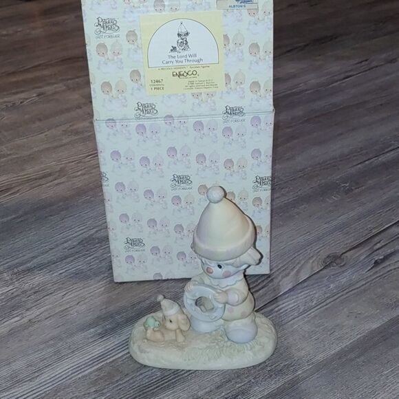 Precious Moments The Lord Will Carry You Through - Picture 1 of 7